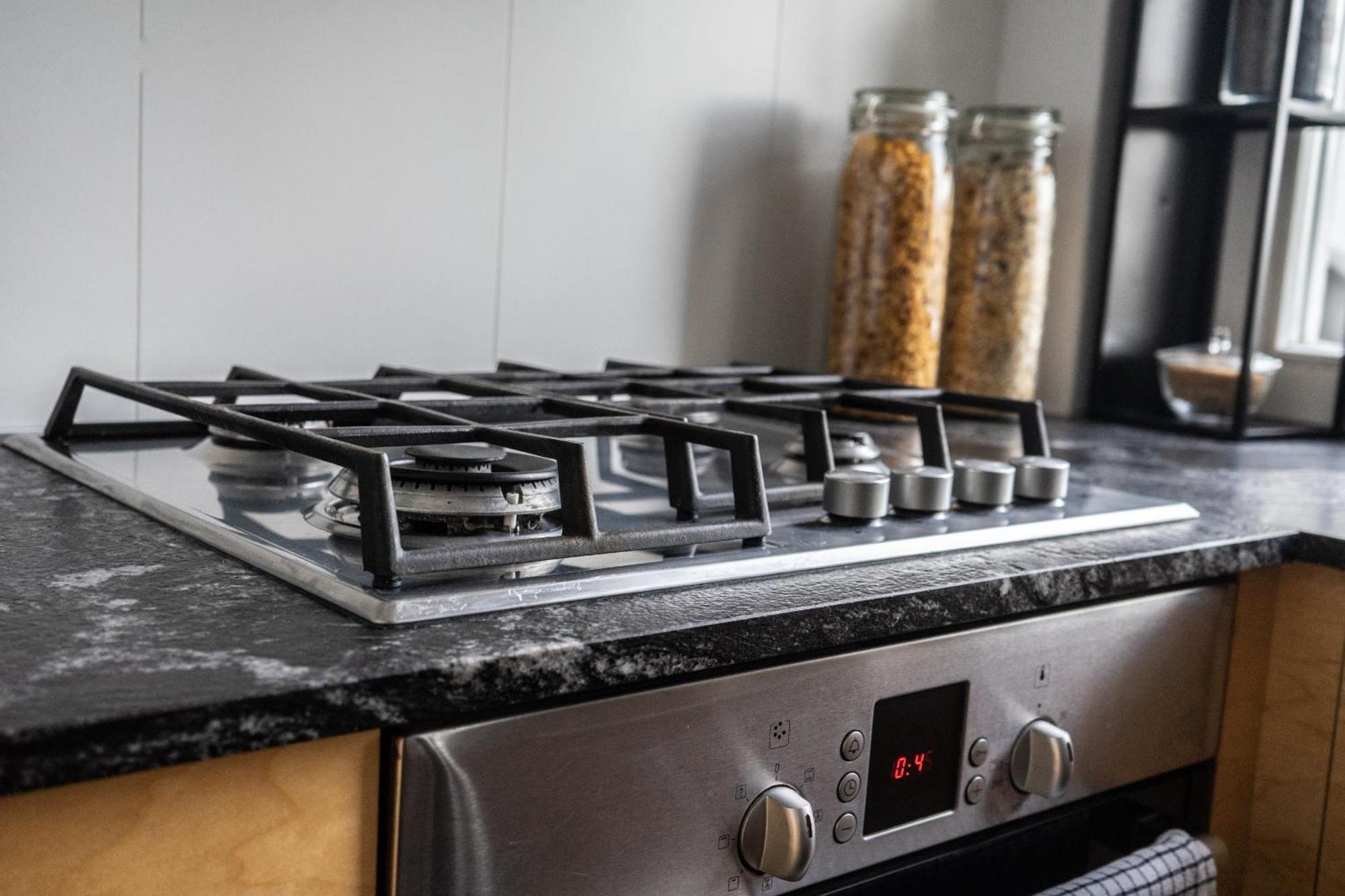Oomph Urbanvibe Centrum Stylish 2br Hideaway Apartamento Varsovia